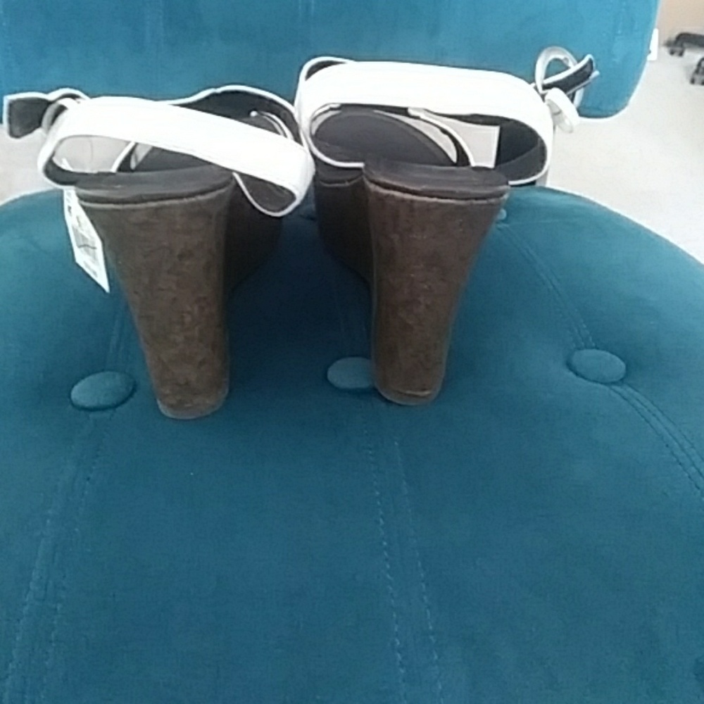 Wedges - Picture 3 of 3