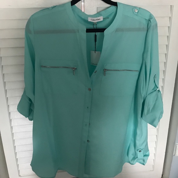 Calvin Klein Tops - Calvin Klein roll up
