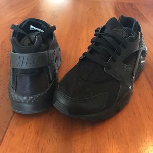 Women's Nike Huaraches