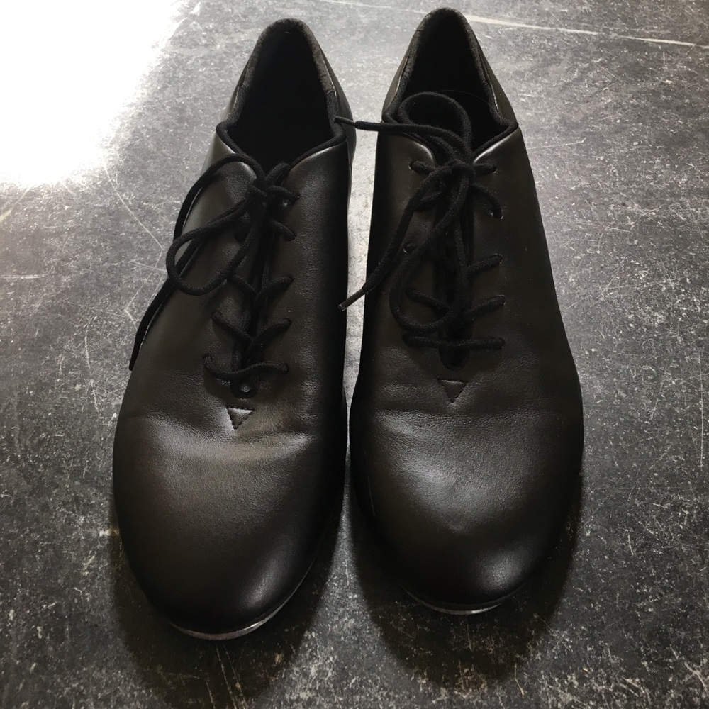 EUC black tap shoes women's size 8 1/2