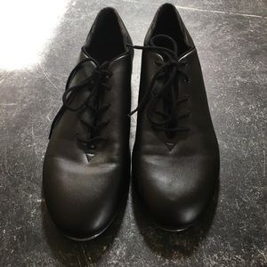 EUC black tap shoes women's size 8 1/2