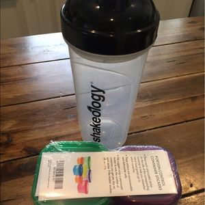 21 Day Fix containers & Shakeology cup