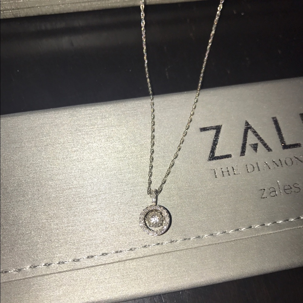 Zales 1/8 carat diamond necklace. GORGEOUS!!!