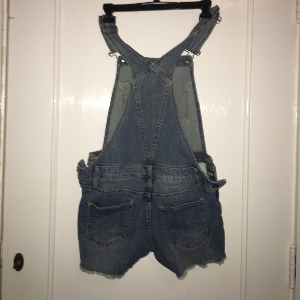denim overalls - Picture 2 of 4