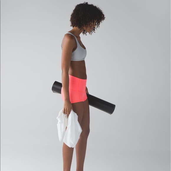 lululemon athletica Pants - Wunder under short NWT