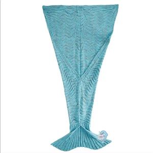 NWT Mermaid Tail Blanket