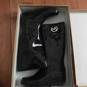 Black Michael Kors rain boots