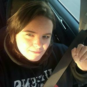 Meet your Posher, Holly