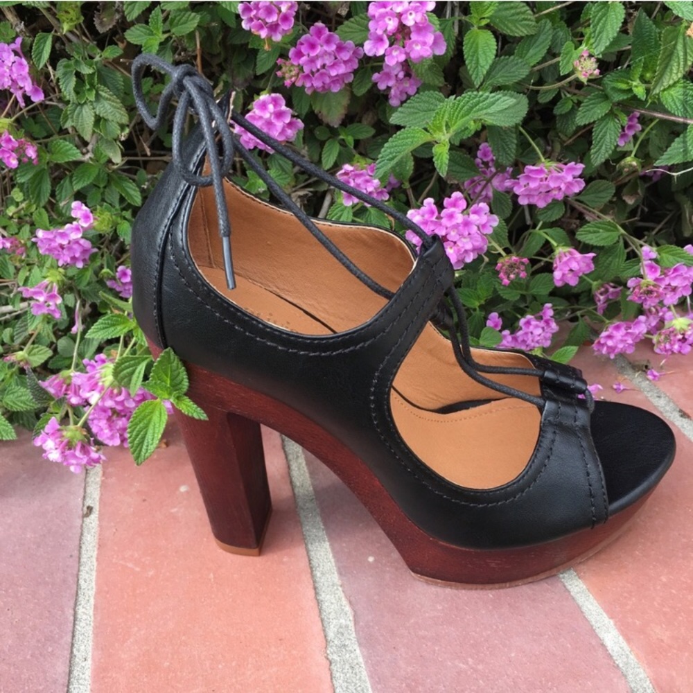 Trendy lace up heels