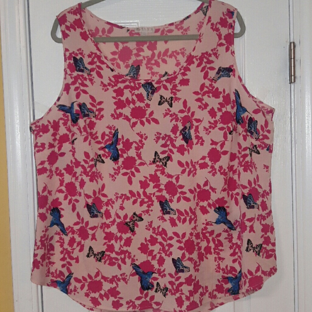 PLUS SIZE Lila Rose scoopneck Blouse