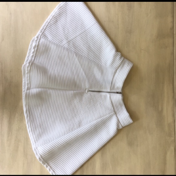 White Cotton Circle Skirt H&M - Picture 3 of 4