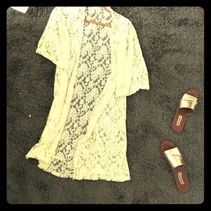 Cute lace kimono NWOT