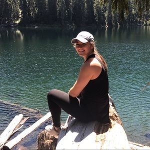 Meet your Posher, Brianna