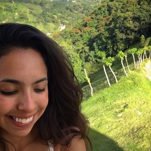 Meet your Posher, Carina