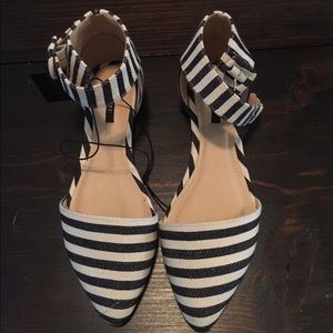 Forever21 Striped Flats - Brand New with Tag