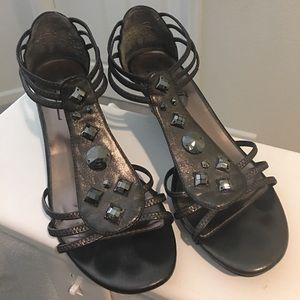 🎉HP🎉Wedge strappey silver gray beaded sandals