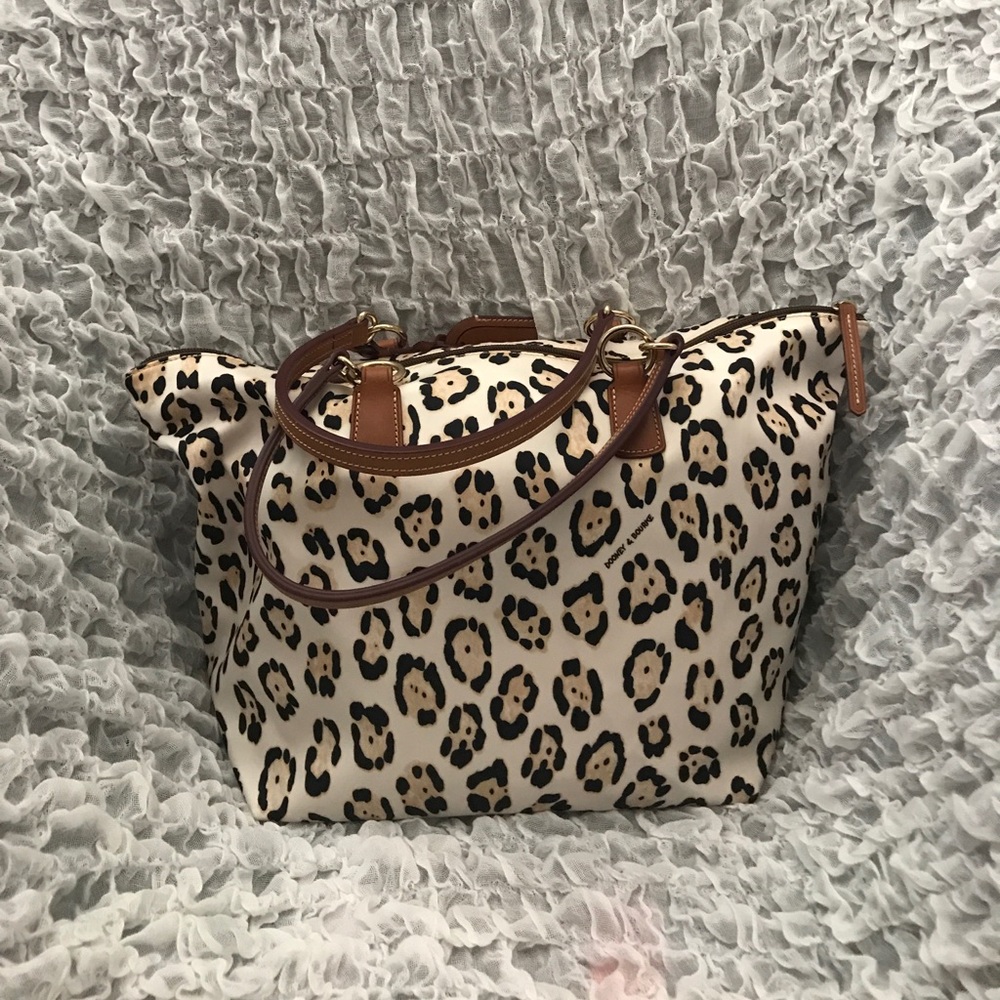 Dooney and Bourke animal print fabric/leather bag! - Picture 2 of 6