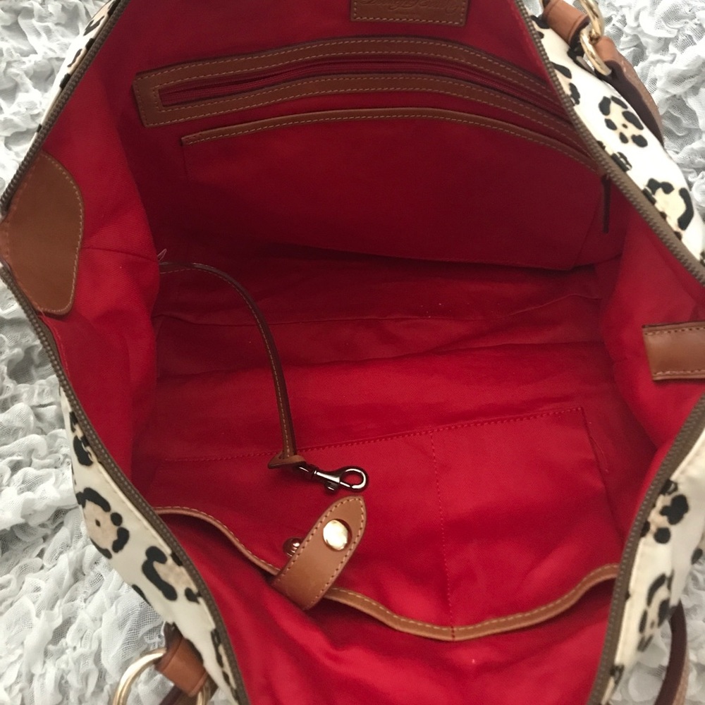 Dooney and Bourke animal print fabric/leather bag! - Picture 5 of 6