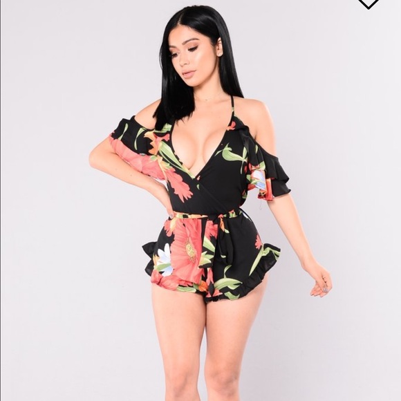 Fashion Nova Pants - All in one ruffle romper Fashion nova NWT Medium