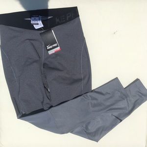 ‼️BRAND NEW‼️ sold out Nike Pro Hyperwarm Leggings