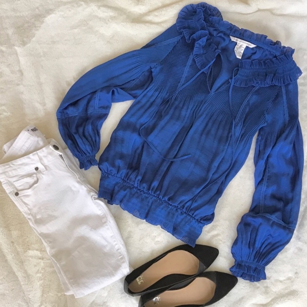 Gorgeous DVF top