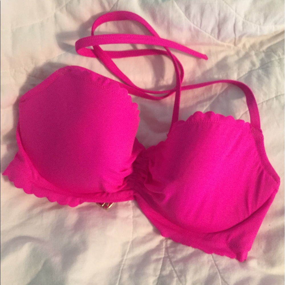 ⭐️ Victoria's Secret bikini top 34D