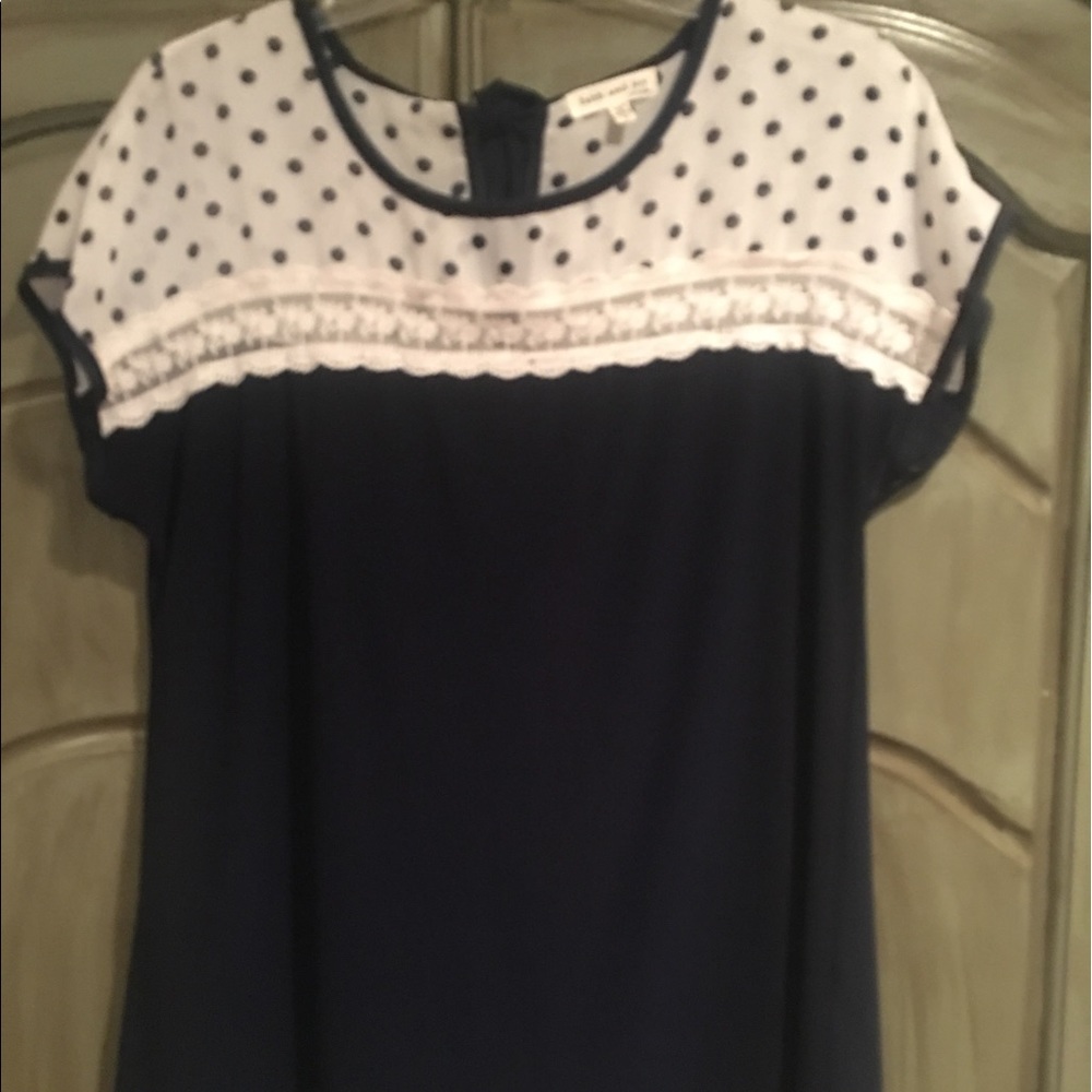 Size Large Navy/white blouse