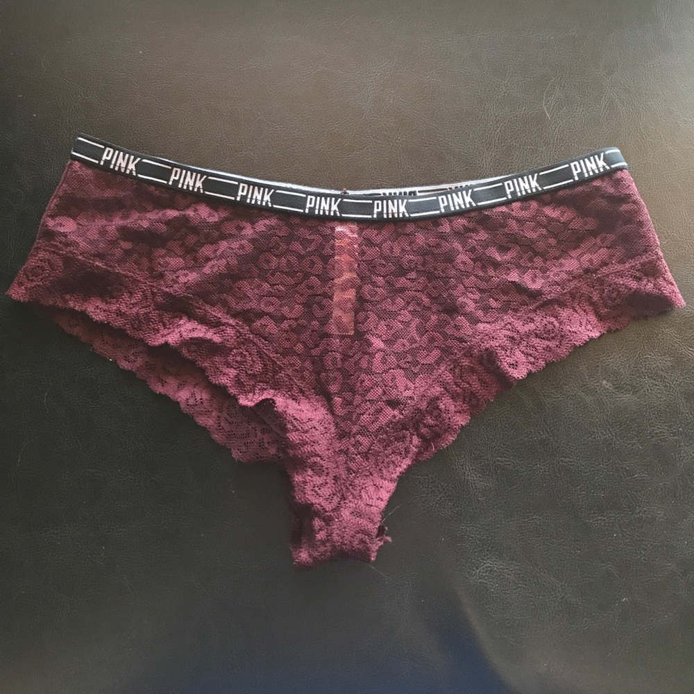 🌺Maroon PINK Brand Panties🌺