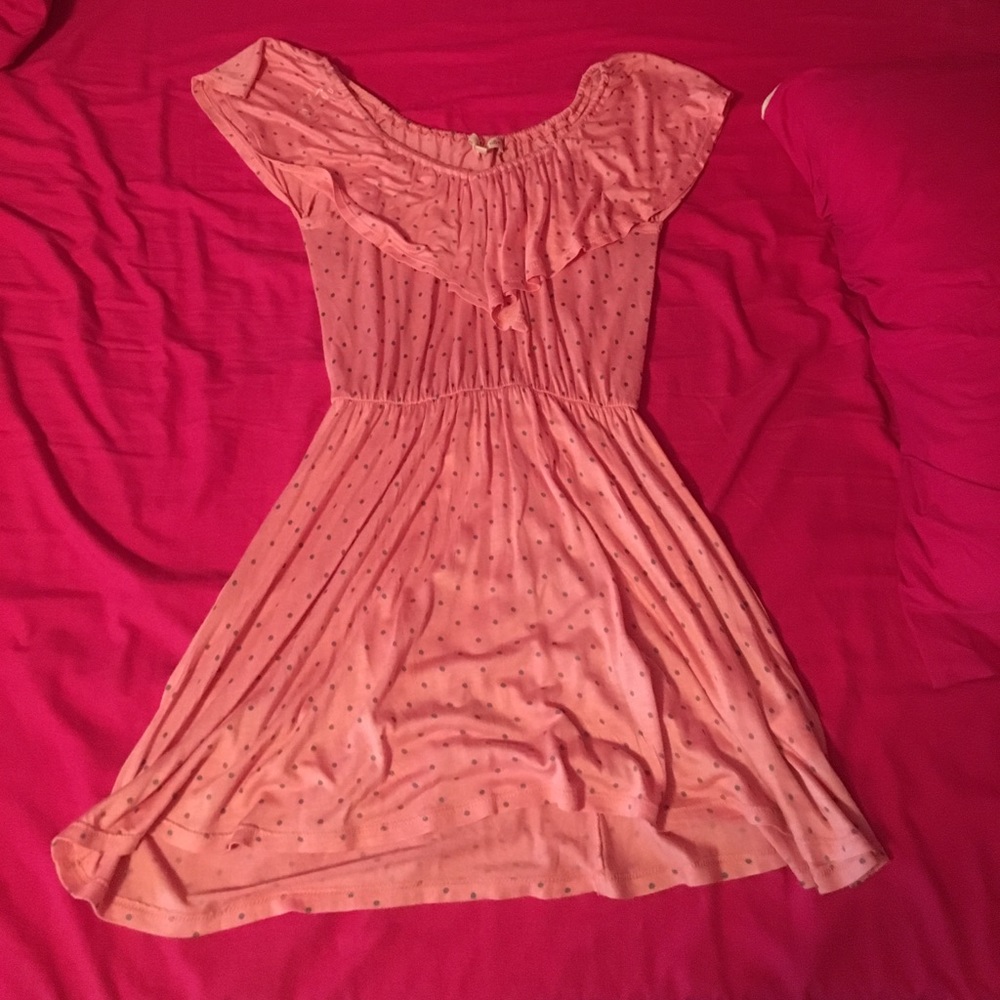 Cute polka dot sundress!