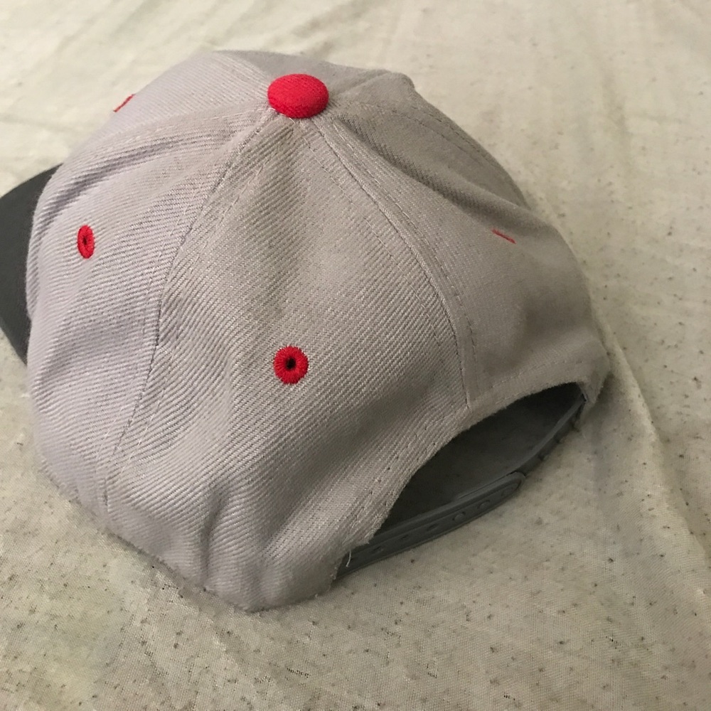 Reckless hat - Picture 3 of 4