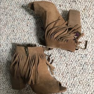 Carlos by Carlos Santana Fray Booties