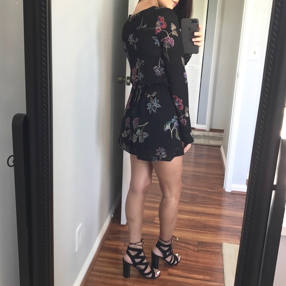 Threadzwear Pants - LAST 1▪️Floral Embroidered Romper