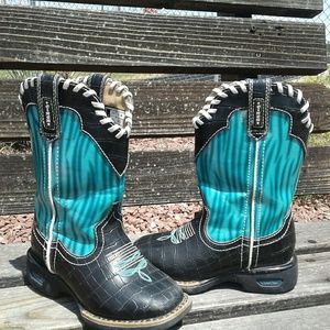 Cinch boots