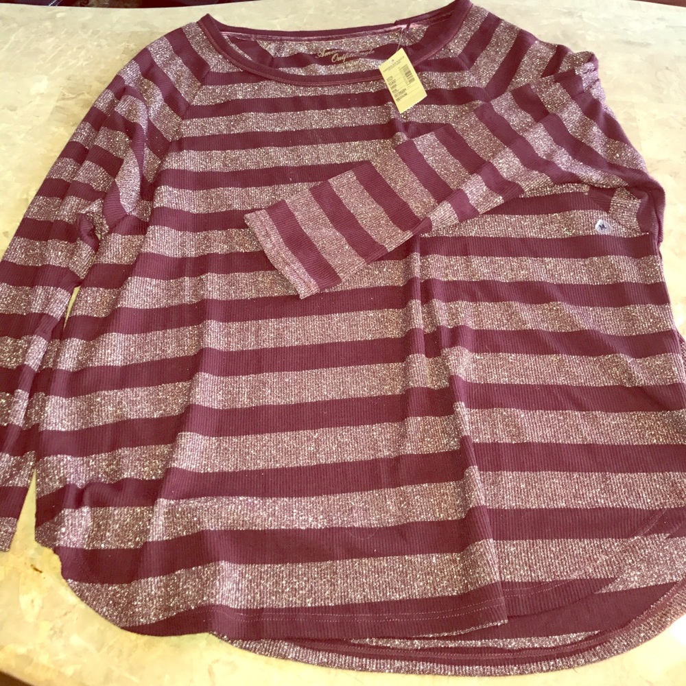 American Eagle long sleeve shirt