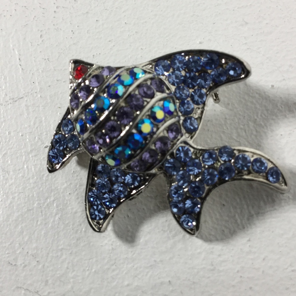 Shiny Rhinestone Fish Brooch/Pin