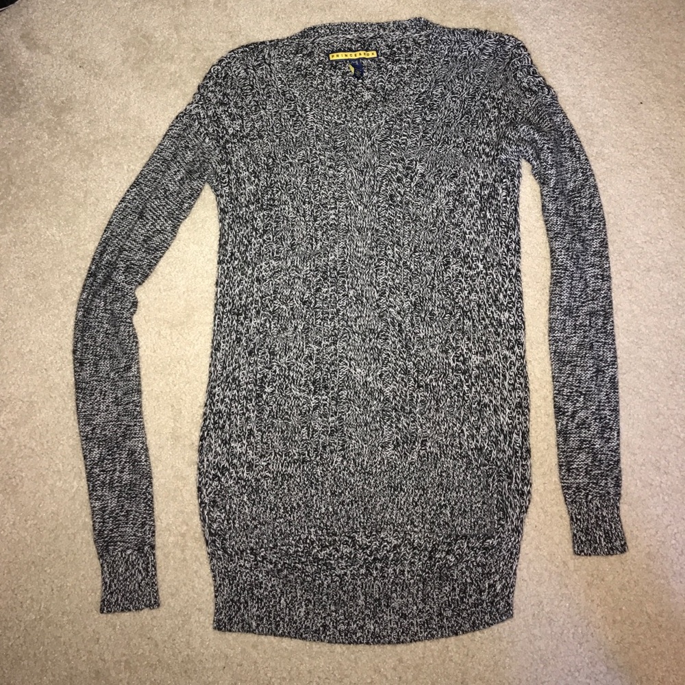 XS Prince & Fox Sweater