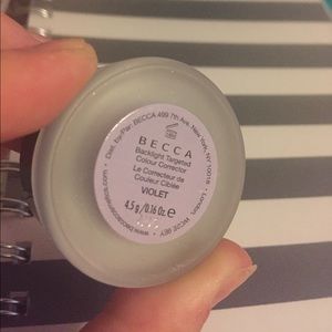 Becca Backlight Targeted Colour Correcter