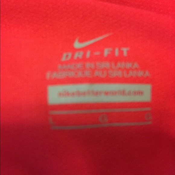 Nike workout tank - Picture 4 of 4