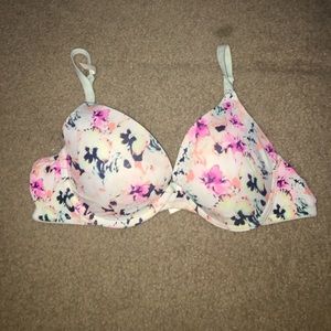 VS PINK Push Up Bra