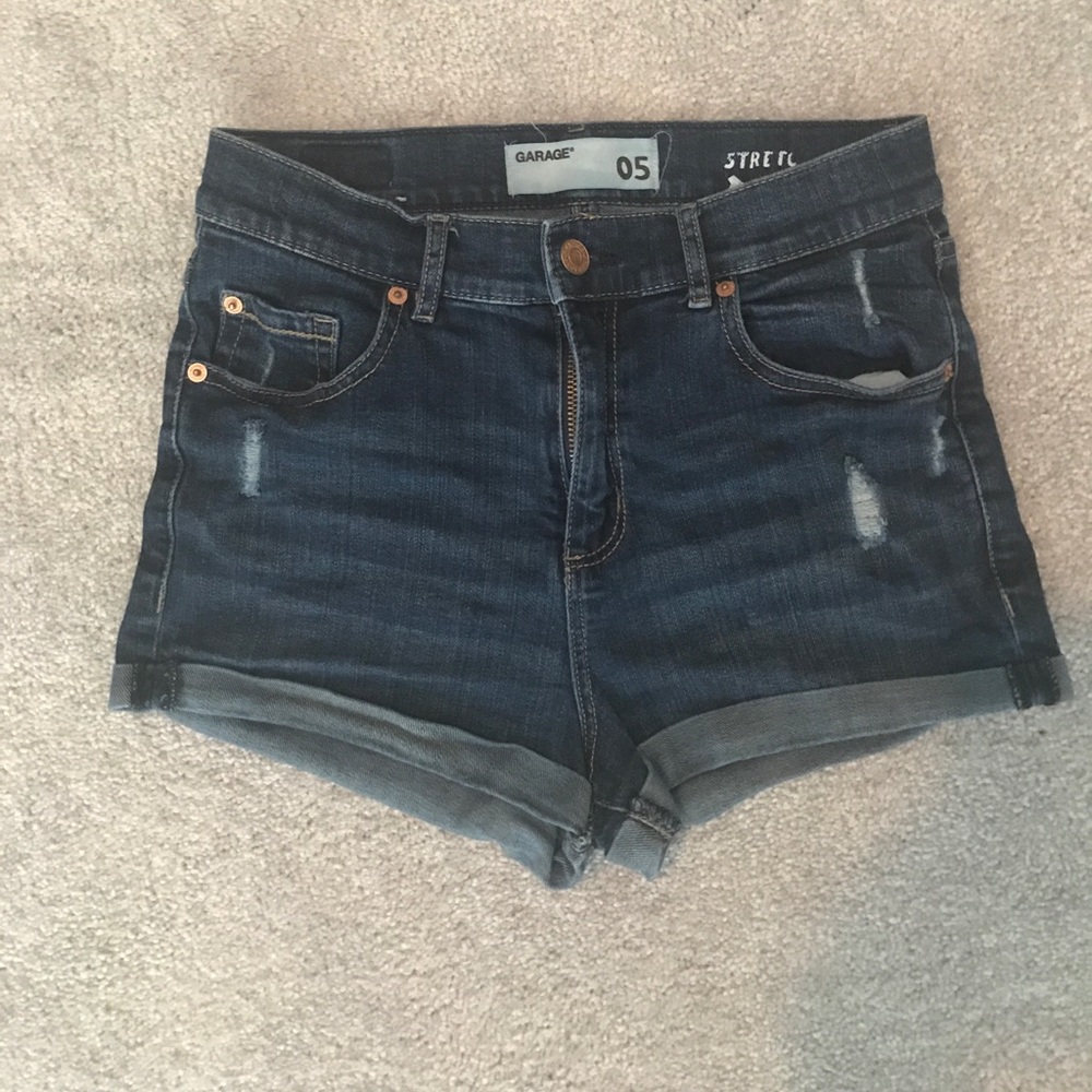 Garage High waisted denim shorts- Retro fit