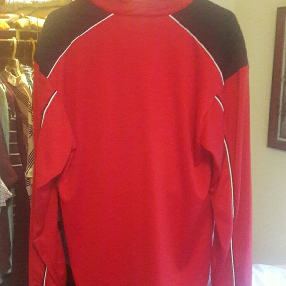 Pullover - Picture 3 of 3