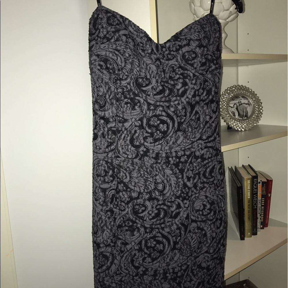 Strapless grey &black lace like forever 21 dress
