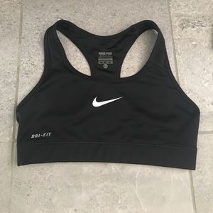 Black Nike sports bra XS