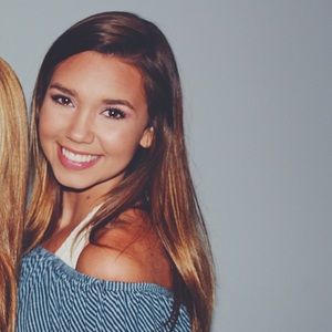 Meet your Posher, Julia mae