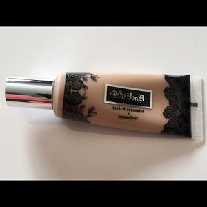 Kat Van D LOCK IT CONCEALER * Correcteur