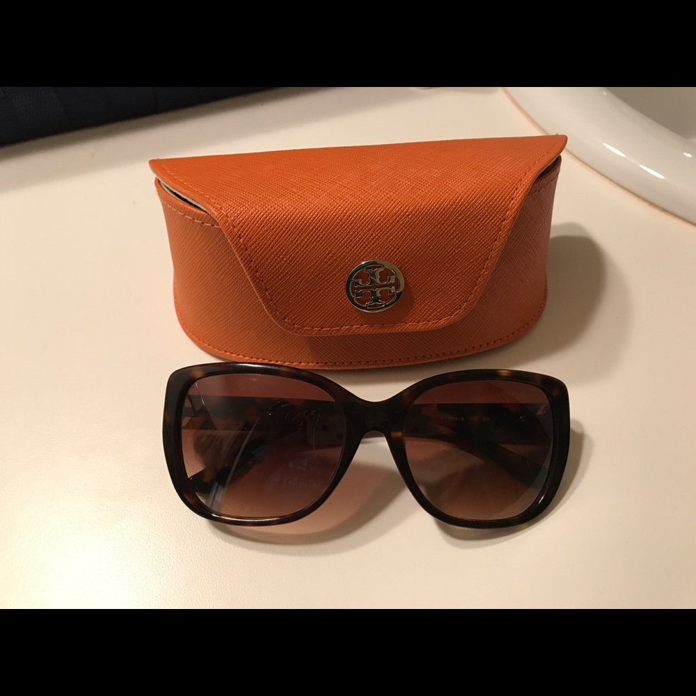 Tory burch sunglasses