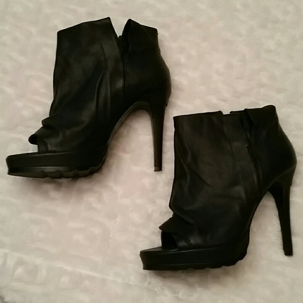 Dolce Vita Open Toe High Heel Boots