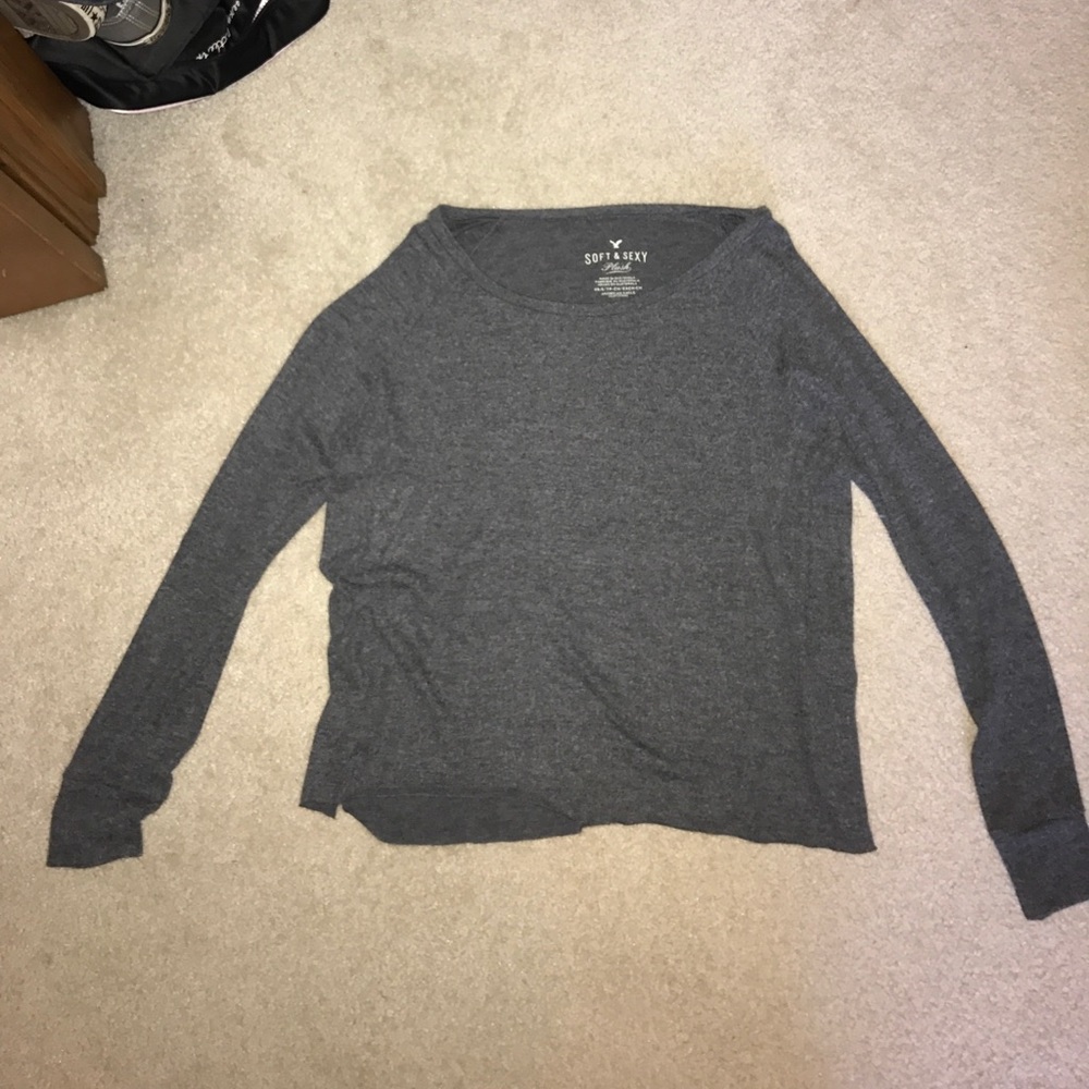American Eagle Gray Long Sleeve