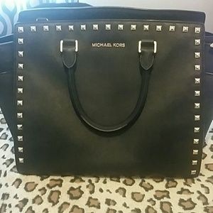 Authentic Michael Kors purse