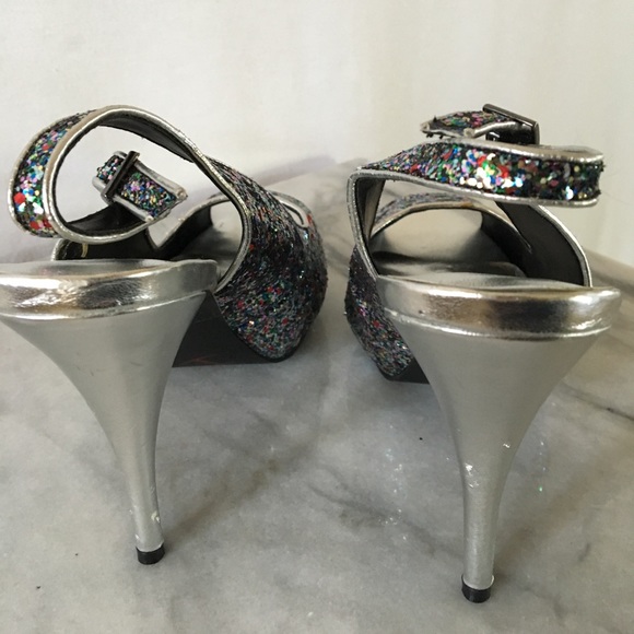 CiTy StrEets gLitTer heEls - Picture 4 of 11